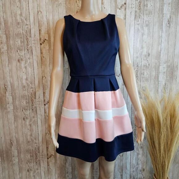 Juniors B. Darlin Navy Blue, Pink and White Dress Size 5/6 - Picture 1 of 8
